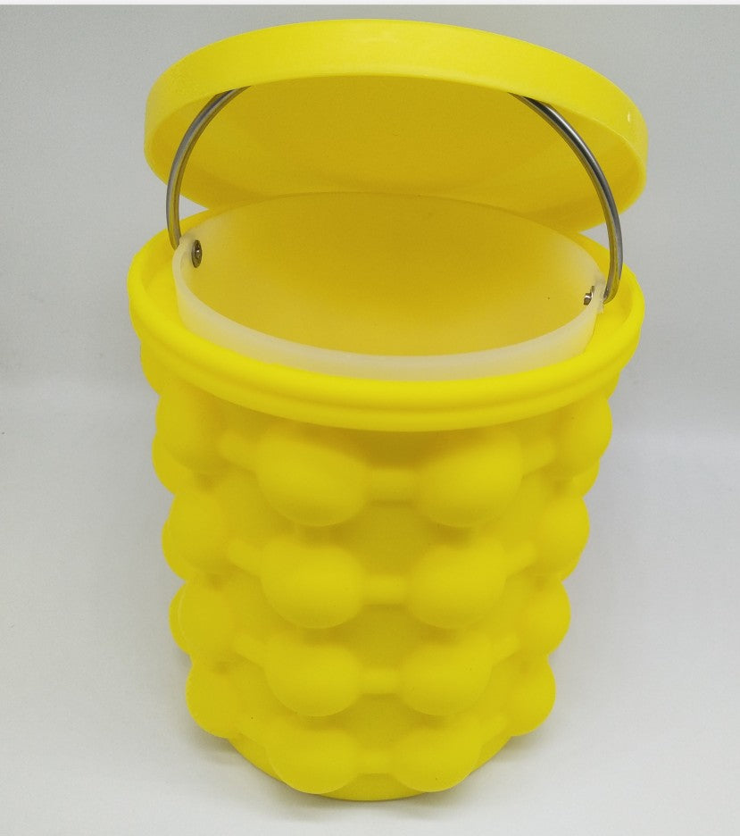 Silicone Bucket Saving Ice Cube Maker Container